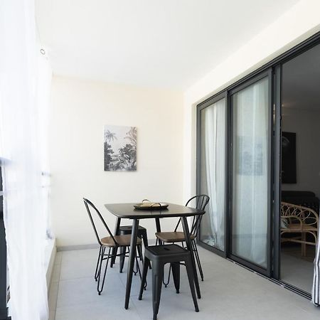 M Safirina Apartment Saint-Paul Ngoại thất bức ảnh