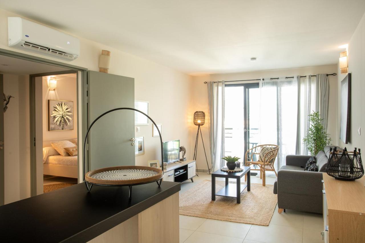 M Safirina Apartment Saint-Paul Ngoại thất bức ảnh